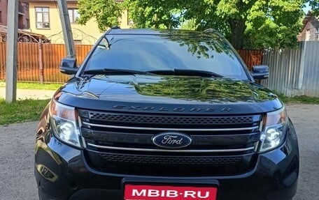 Ford Explorer VI, 2011 год, 1 475 000 рублей, 1 фотография