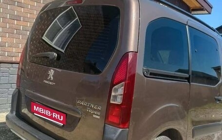 Peugeot Partner II рестайлинг 2, 2014 год, 950 000 рублей, 13 фотография