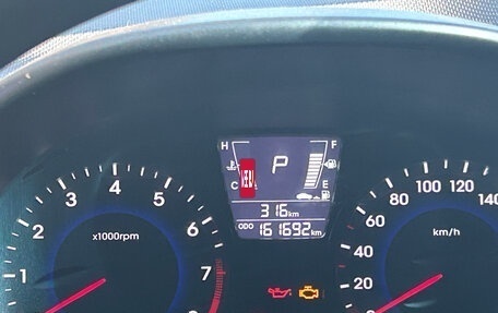 Hyundai Solaris II рестайлинг, 2013 год, 650 000 рублей, 5 фотография