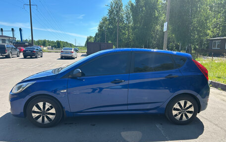 Hyundai Solaris II рестайлинг, 2013 год, 650 000 рублей, 13 фотография
