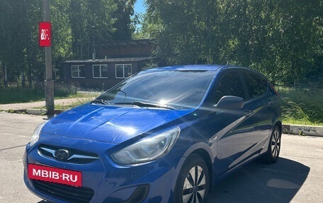 Hyundai Solaris II рестайлинг, 2013 год, 650 000 рублей, 9 фотография