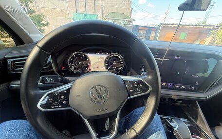 Volkswagen Touareg III, 2022 год, 6 100 000 рублей, 18 фотография