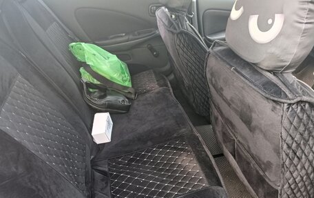 Nissan Almera, 2005 год, 250 000 рублей, 12 фотография