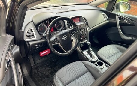 Opel Astra J, 2014 год, 785 000 рублей, 11 фотография
