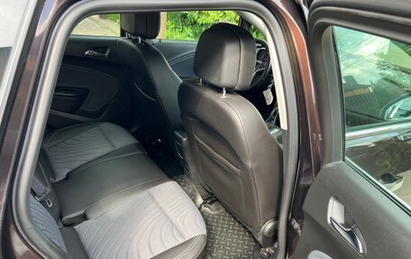 Opel Astra J, 2014 год, 785 000 рублей, 15 фотография