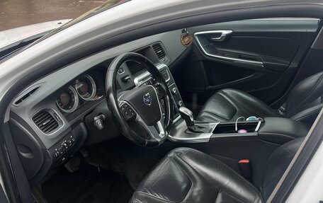 Volvo S60 III, 2013 год, 830 000 рублей, 3 фотография