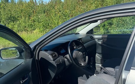 Toyota Corolla, 2003 год, 390 000 рублей, 4 фотография