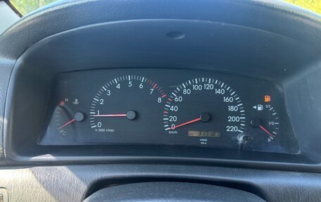 Toyota Corolla, 2003 год, 390 000 рублей, 9 фотография