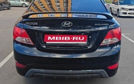 Hyundai Solaris II рестайлинг, 2012 год, 650 000 рублей, 5 фотография