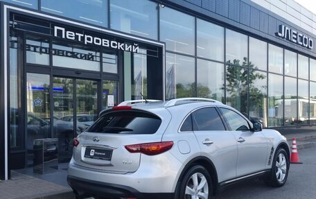 Infiniti FX II, 2010 год, 1 850 000 рублей, 6 фотография