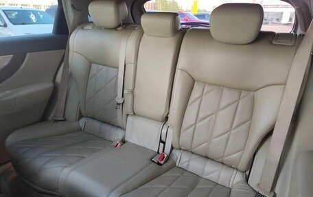 Infiniti FX II, 2010 год, 1 850 000 рублей, 23 фотография