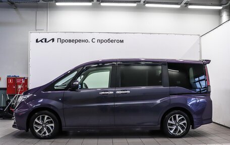 Honda Stepwgn IV, 2016 год, 1 699 000 рублей, 10 фотография