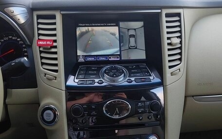 Infiniti FX II, 2010 год, 1 850 000 рублей, 21 фотография