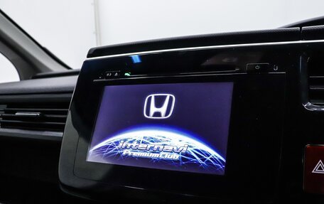 Honda Stepwgn IV, 2016 год, 1 699 000 рублей, 24 фотография