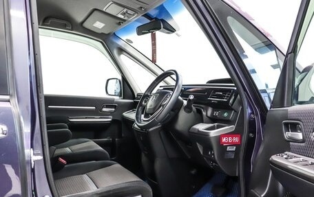 Honda Stepwgn IV, 2016 год, 1 699 000 рублей, 18 фотография