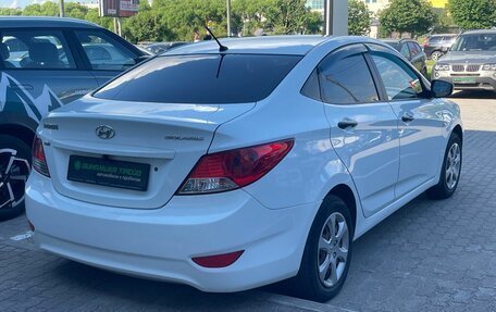 Hyundai Solaris II рестайлинг, 2012 год, 650 000 рублей, 6 фотография