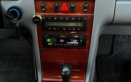 Mercedes-Benz E-Класс, 1998 год, 510 000 рублей, 7 фотография