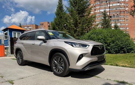 Toyota Highlander, 2026 год, 5 330 000 рублей, 2 фотография