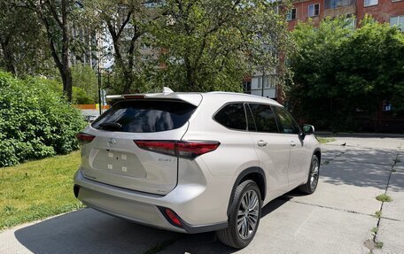 Toyota Highlander, 2026 год, 5 330 000 рублей, 4 фотография