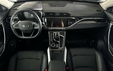 Geely Atlas, 2024 год, 2 135 000 рублей, 11 фотография