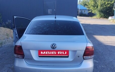 Volkswagen Polo VI (EU Market), 2011 год, 550 000 рублей, 4 фотография