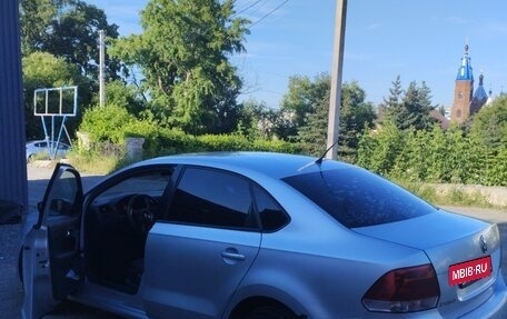 Volkswagen Polo VI (EU Market), 2011 год, 550 000 рублей, 3 фотография