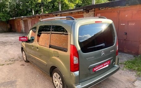 Citroen Berlingo II рестайлинг, 2011 год, 405 000 рублей, 3 фотография