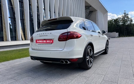 Porsche Cayenne III, 2010 год, 6 900 000 рублей, 2 фотография