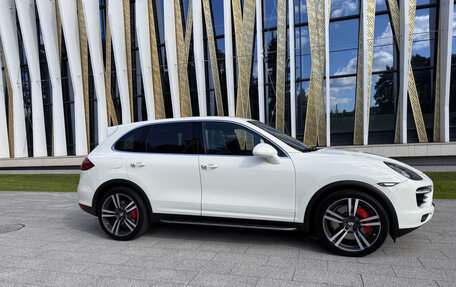 Porsche Cayenne III, 2010 год, 6 900 000 рублей, 4 фотография