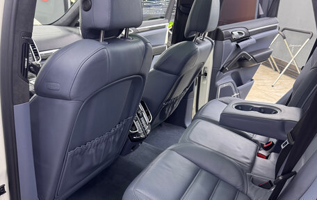 Porsche Cayenne III, 2010 год, 6 900 000 рублей, 15 фотография