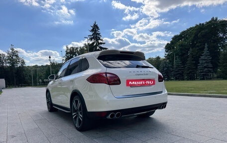 Porsche Cayenne III, 2010 год, 6 900 000 рублей, 7 фотография