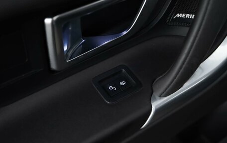 Land Rover Discovery Sport I рестайлинг, 2017 год, 2 387 077 рублей, 15 фотография