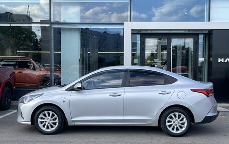 Hyundai Solaris II рестайлинг, 2021 год, 1 362 000 рублей, 8 фотография