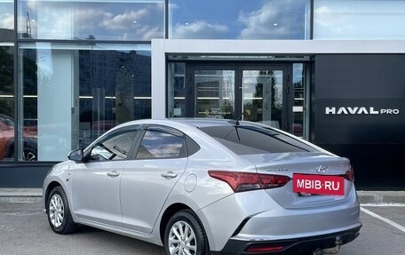 Hyundai Solaris II рестайлинг, 2021 год, 1 362 000 рублей, 7 фотография