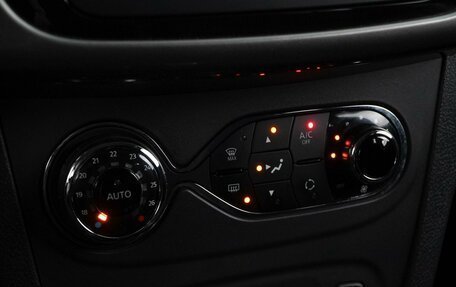 Renault Logan II, 2021 год, 1 277 077 рублей, 19 фотография