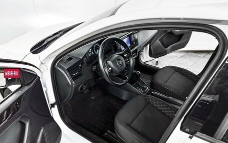 Skoda Rapid II, 2022 год, 1 699 000 рублей, 6 фотография