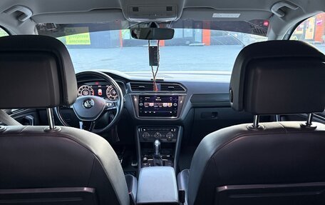 Volkswagen Tiguan II, 2018 год, 2 700 000 рублей, 7 фотография