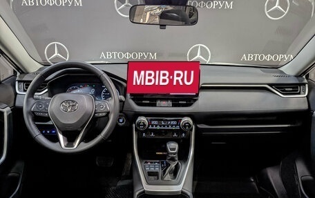 Toyota RAV4, 2025 год, 4 160 000 рублей, 14 фотография
