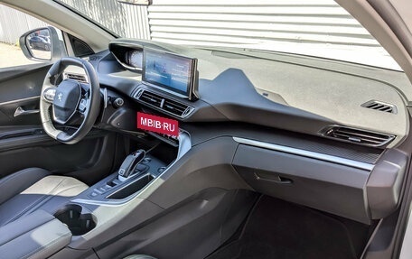 Peugeot 5008 II, 2021 год, 2 650 000 рублей, 11 фотография