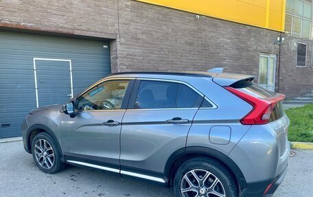 Mitsubishi Eclipse Cross, 2019 год, 2 100 000 рублей, 2 фотография