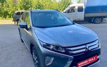 Mitsubishi Eclipse Cross, 2019 год, 2 100 000 рублей, 4 фотография
