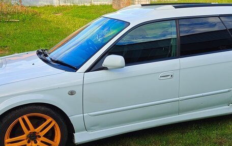 Subaru Legacy III, 2001 год, 350 000 рублей, 2 фотография