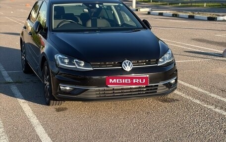 Volkswagen Golf VII, 2018 год, 1 570 000 рублей, 1 фотография