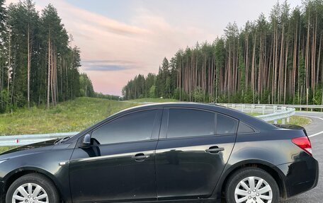 Chevrolet Cruze II, 2012 год, 599 999 рублей, 3 фотография