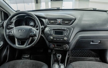 KIA Rio III рестайлинг, 2011 год, 655 000 рублей, 10 фотография