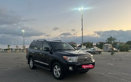 Toyota Land Cruiser 200, 2013 год, 4 000 000 рублей, 3 фотография