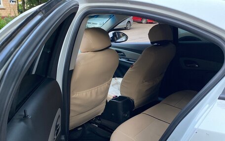 Chevrolet Cruze II, 2013 год, 600 000 рублей, 10 фотография