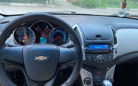 Chevrolet Cruze II, 2013 год, 600 000 рублей, 12 фотография