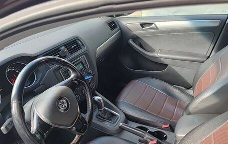 Volkswagen Jetta VI, 2015 год, 1 200 000 рублей, 10 фотография