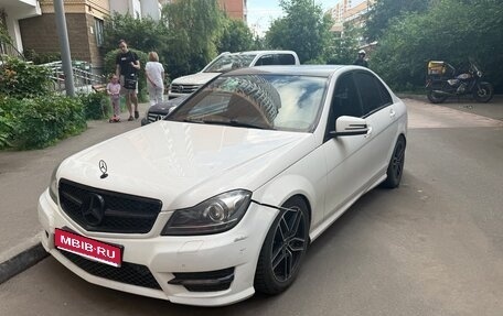 Mercedes-Benz C-Класс, 2013 год, 1 150 000 рублей, 1 фотография
